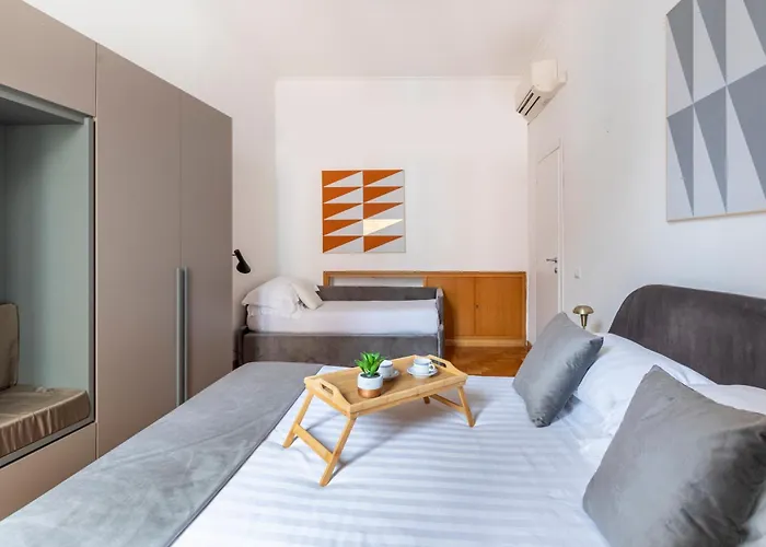 Appartement Romac - Condotti By Spanish Steps Rome
