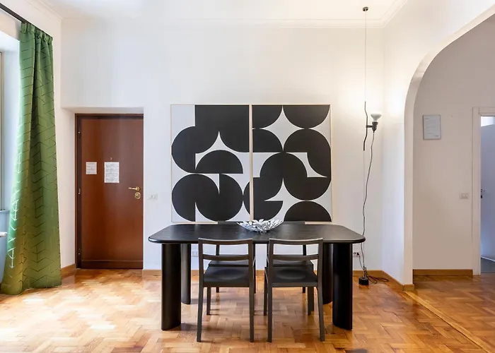 Romac - Condotti By Spanish Steps